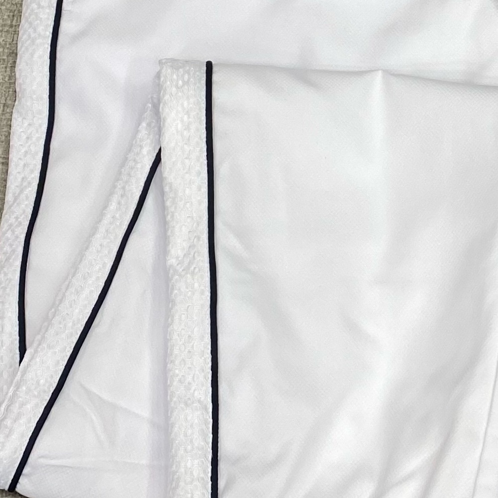 Last ONE Lacoste Taffeta jacket and joggers / pant set - Picture 3 of 6
